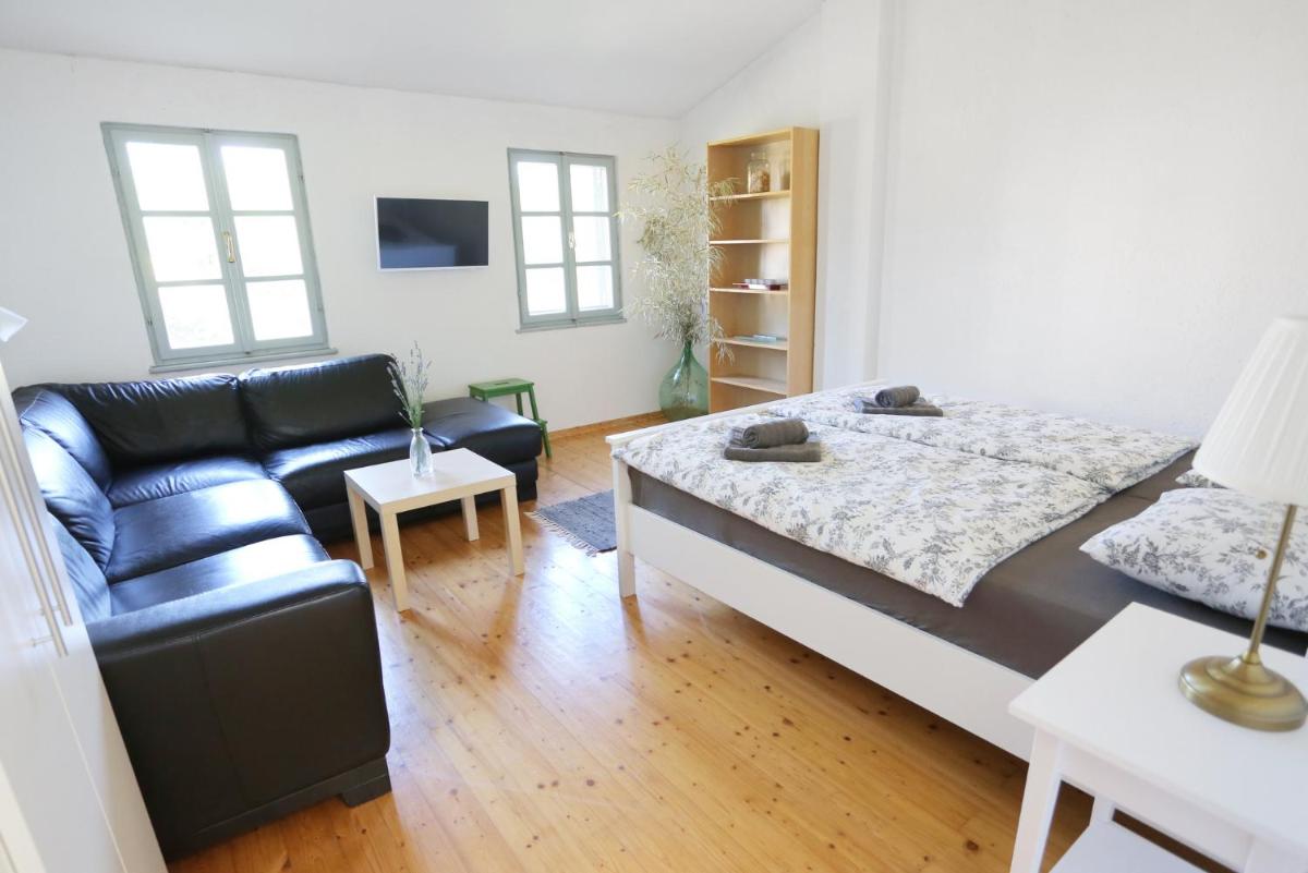 Rural Apartment Geja - Housity
