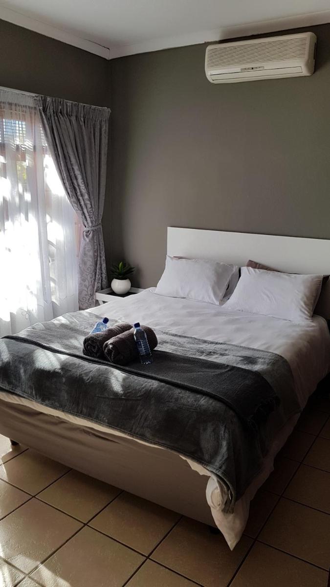 Gluckman Drive Guesthouse - Housity