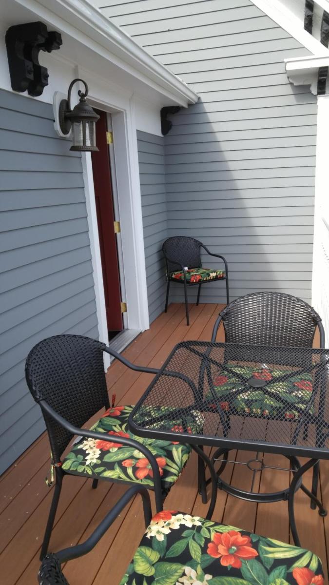Davis Square Inn - Housity