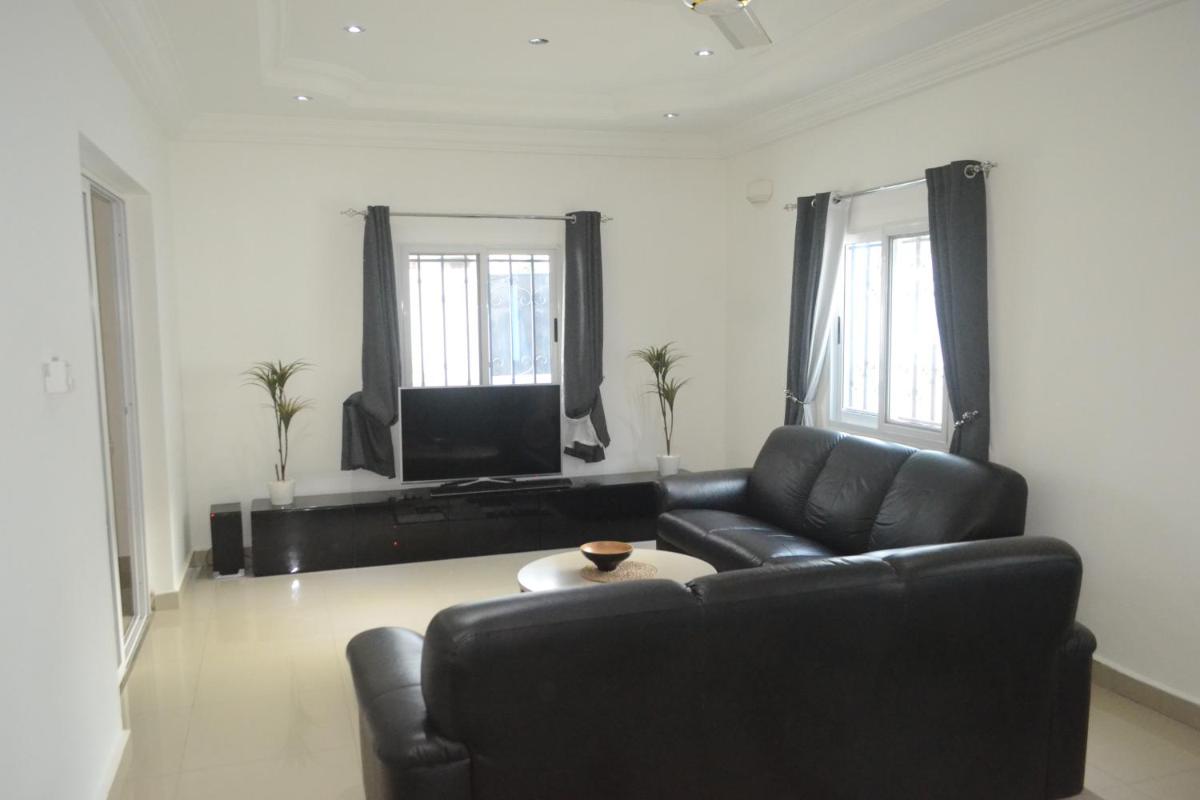 Drammeh's Villa - Housity