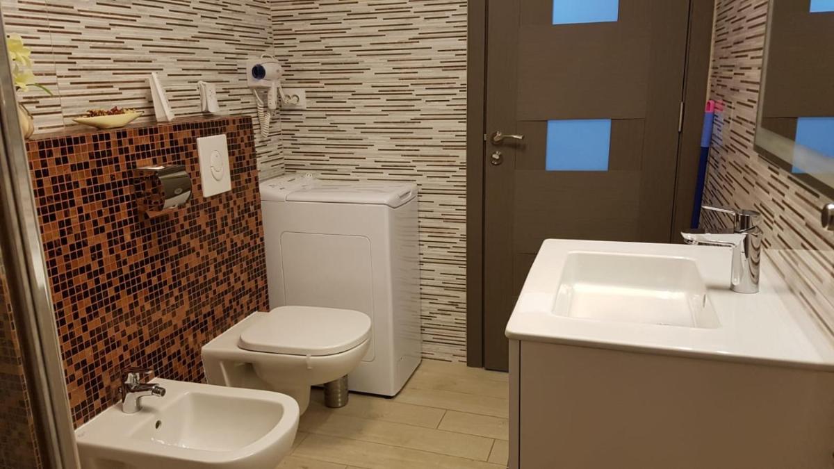 Tina Apartament 2 - Housity