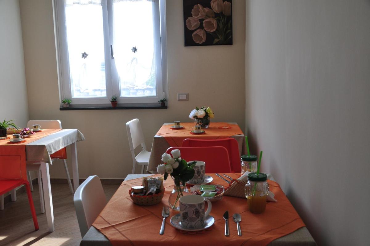 Le Tre Gemme - Housity