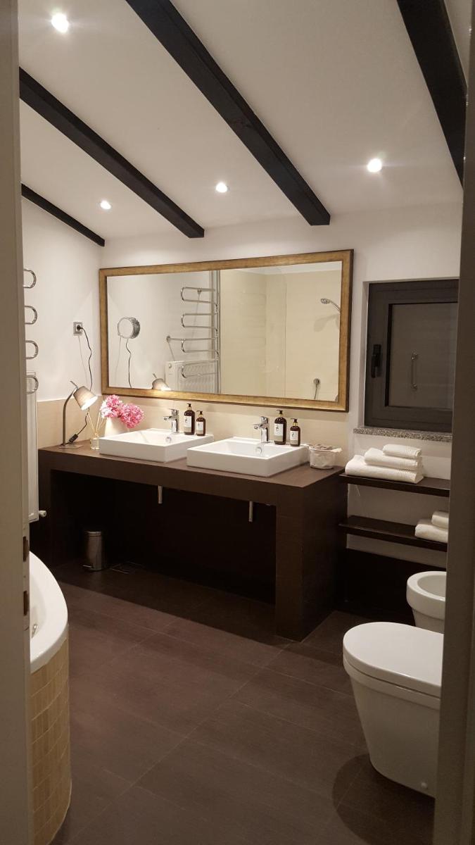 Villa Sessa - Housity