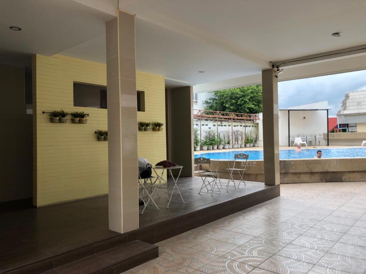 Ayothaya Hotel - Housity