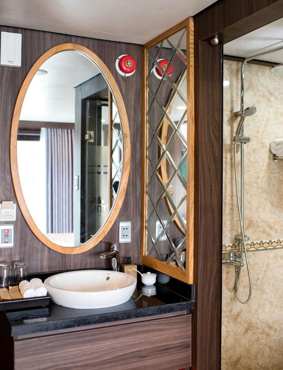 UniCharm Cruise - Housity