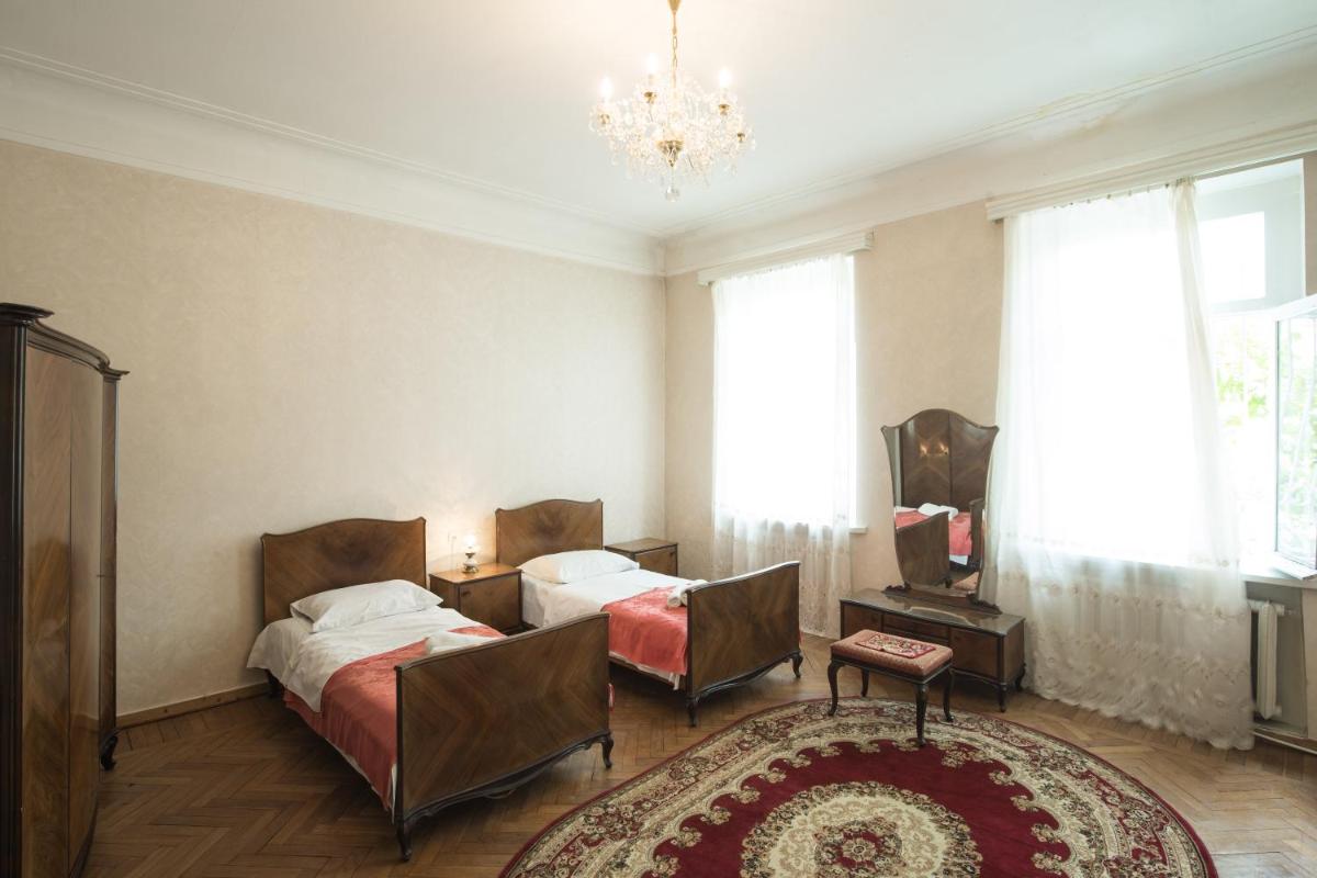 Mary's Apartment - Housity