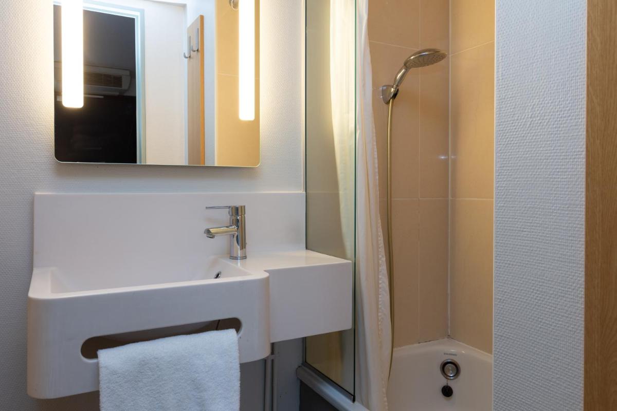 B&B HOTEL Bayonne - Housity