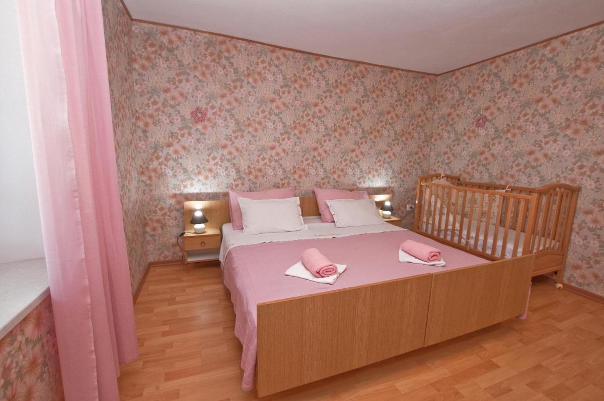 Country House Gazon - Housity