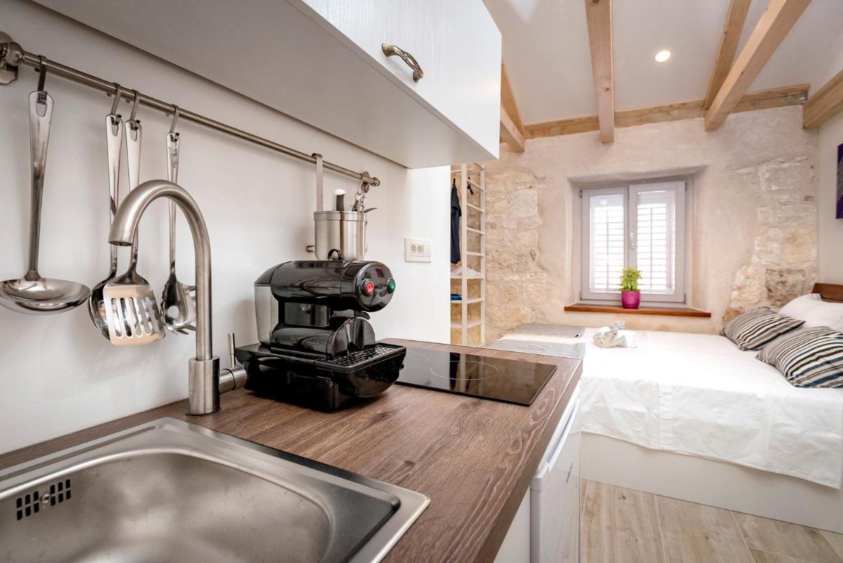 Successus Old Town House - Housity