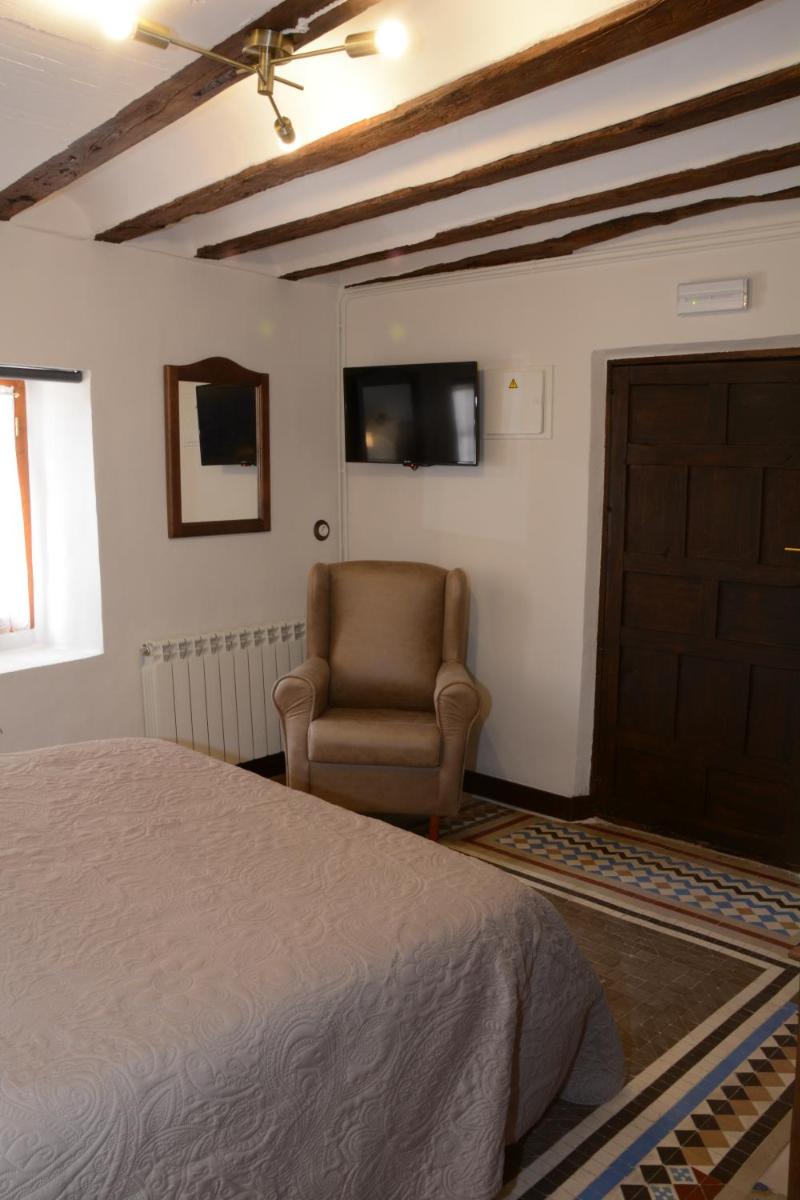 Casa Rural Aromas de la Manchuela - Housity