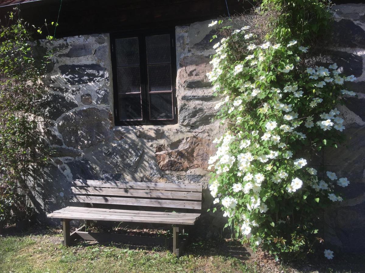 Stenlängan Lodge - Housity