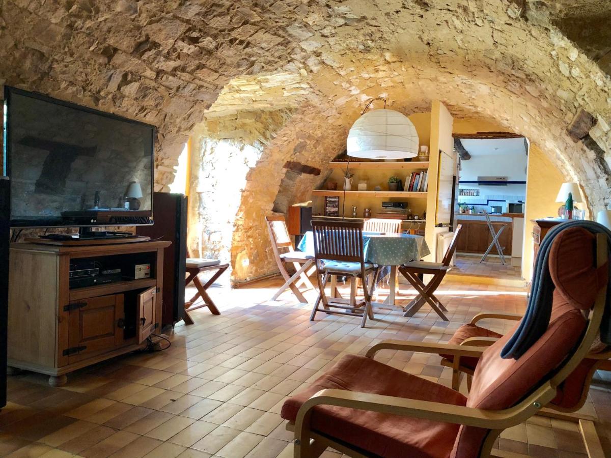La Colle en Provence Main House - Housity