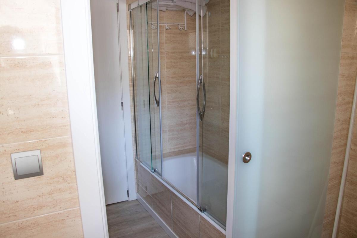 Un baño de Houm Plaza Son Rigo
