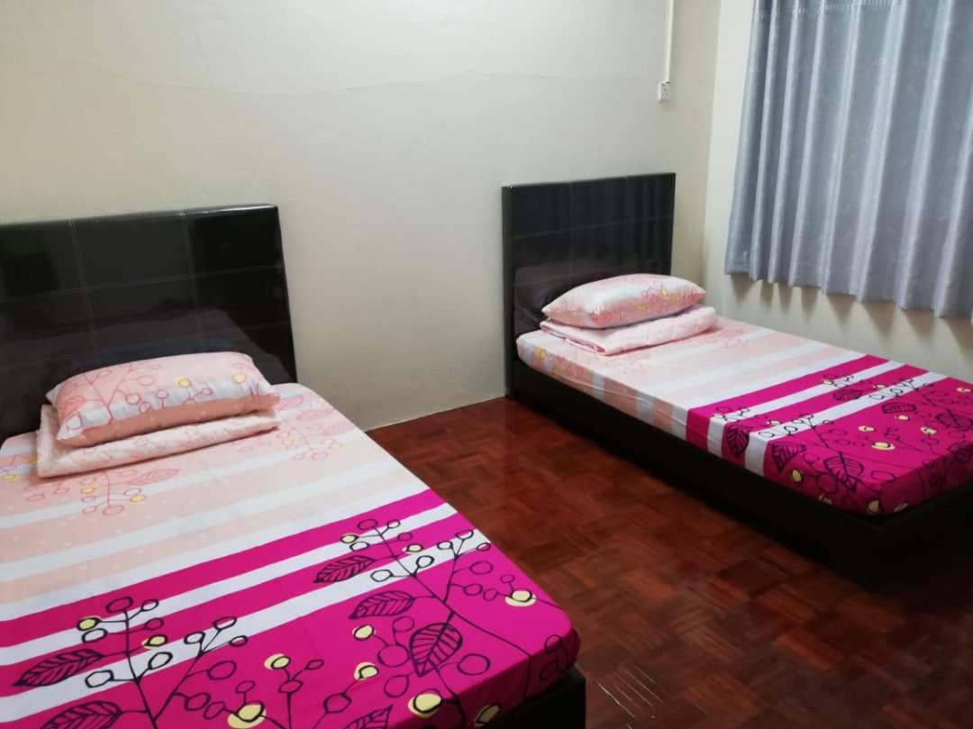 Suitetrails - J&P Homestay Sibu