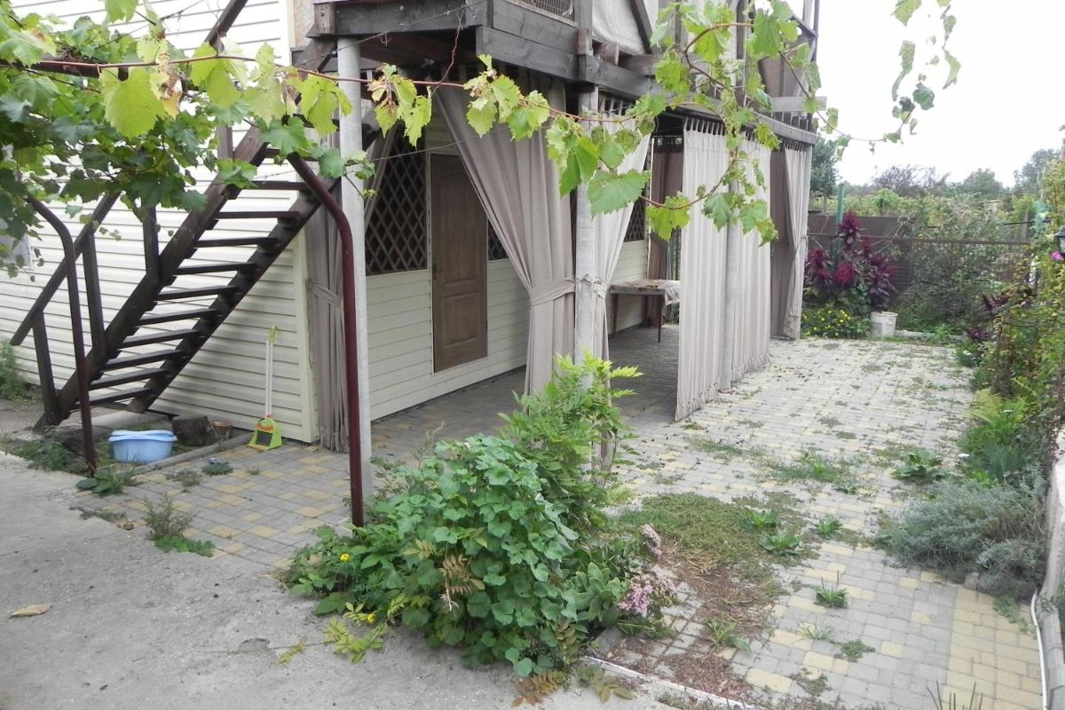 Dvorik Sergeyevikh - Housity