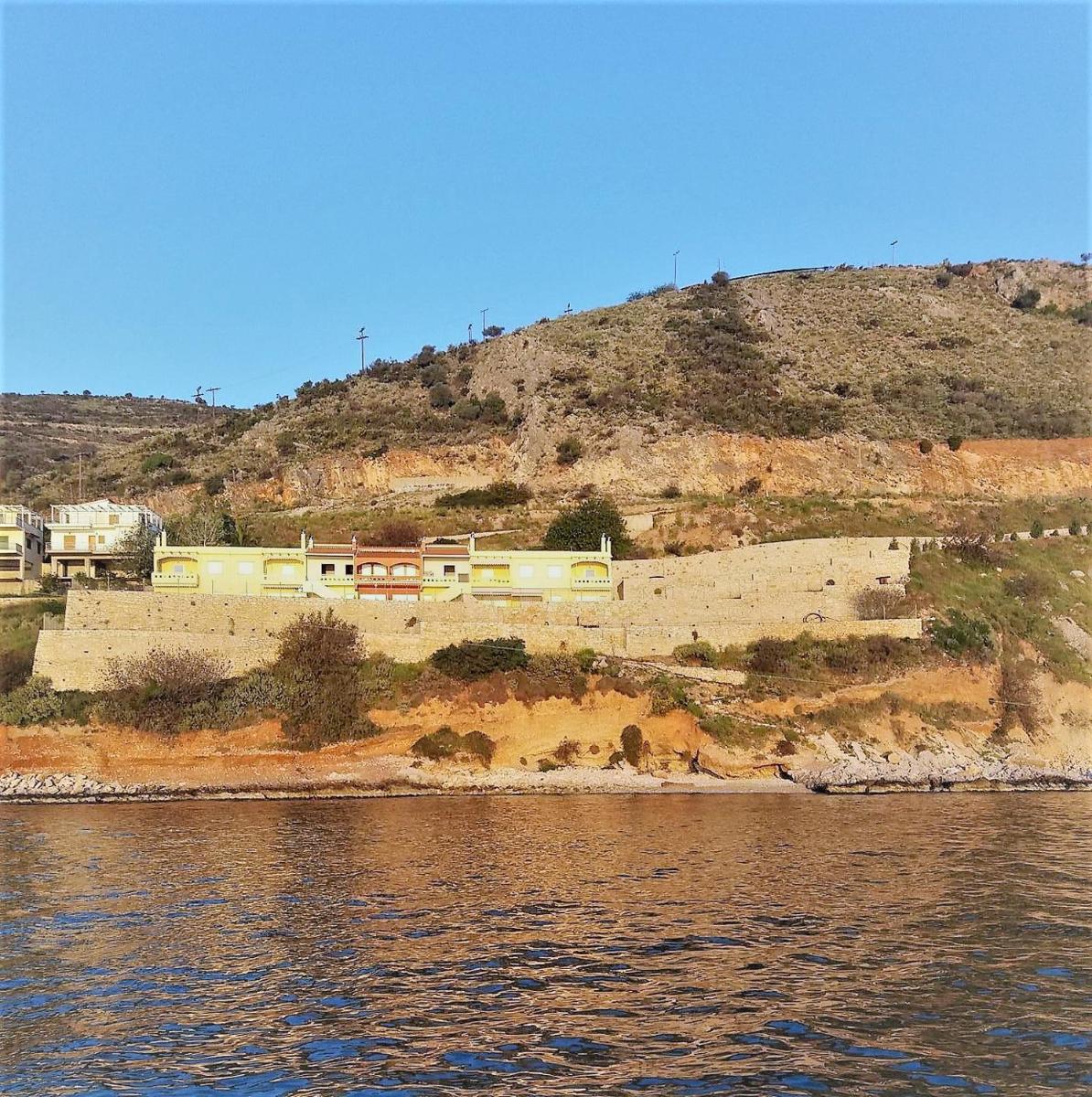 Kiveri Gems Houses - Housity