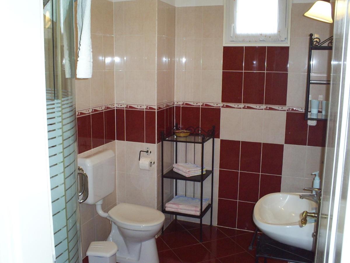 Andrea Apartmanok - Housity