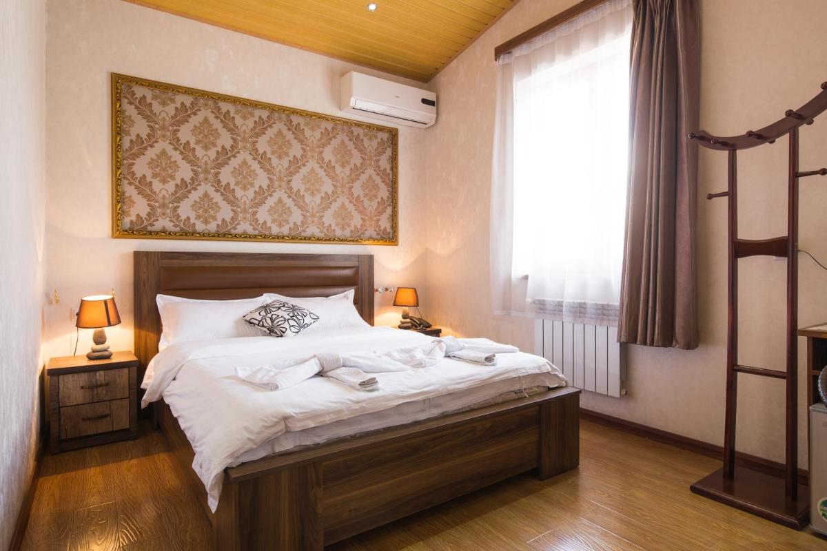 Hotel Garden House - Housity