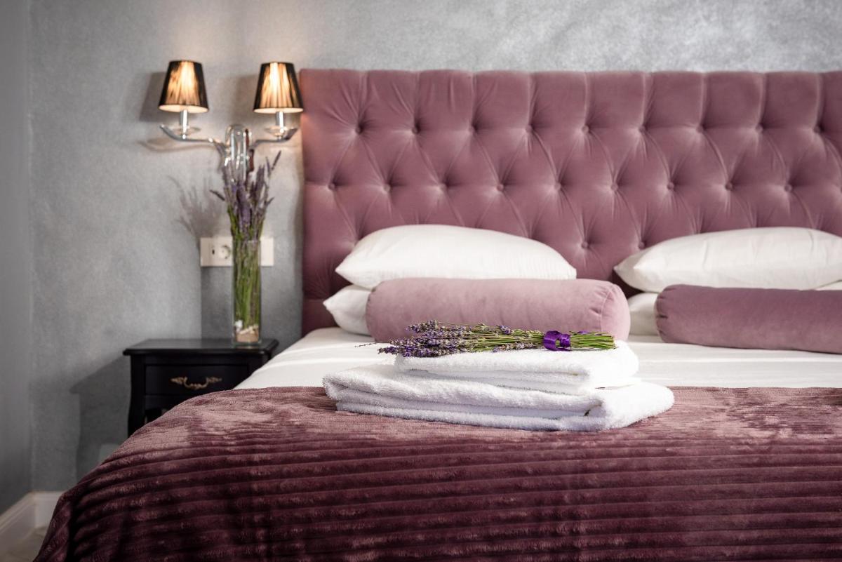 Kampanel 10 - Housity