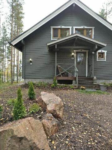 Patalaiska Cottage with private beach - Housity