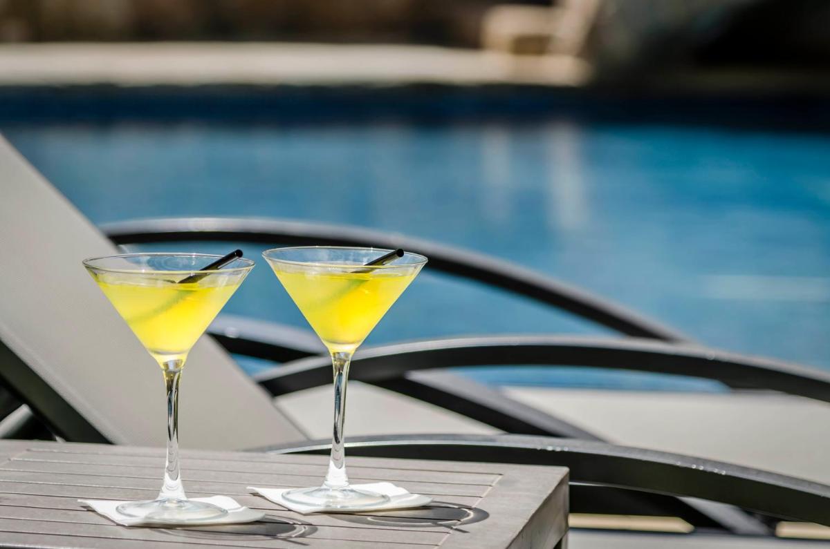 Bebidas en Exe Cunit Suites & Spa