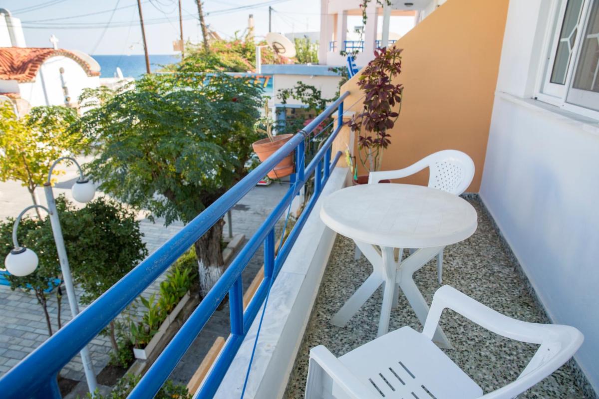 Harriet Studios - Housity