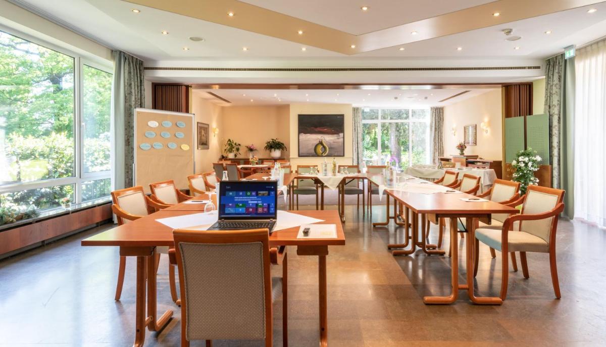 Parkhotel Stadtallendorf - Housity