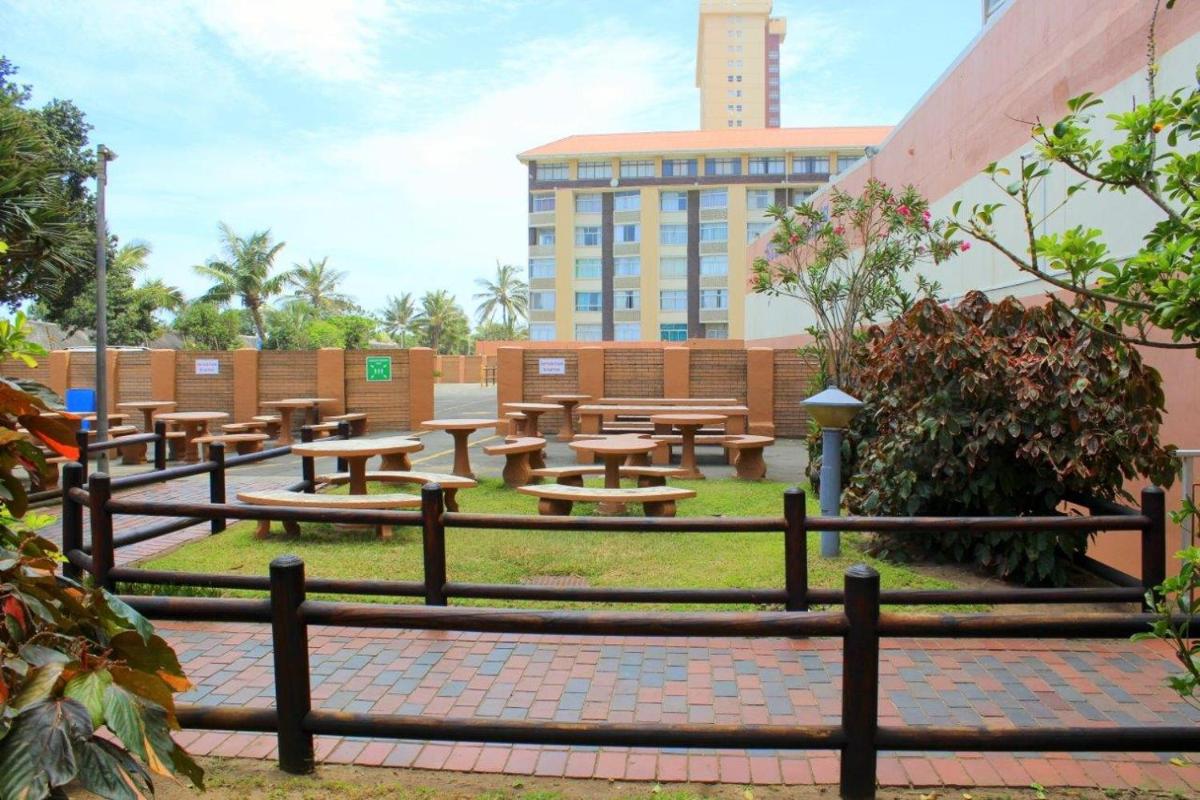 Silver Dolphin Holidays - Housity