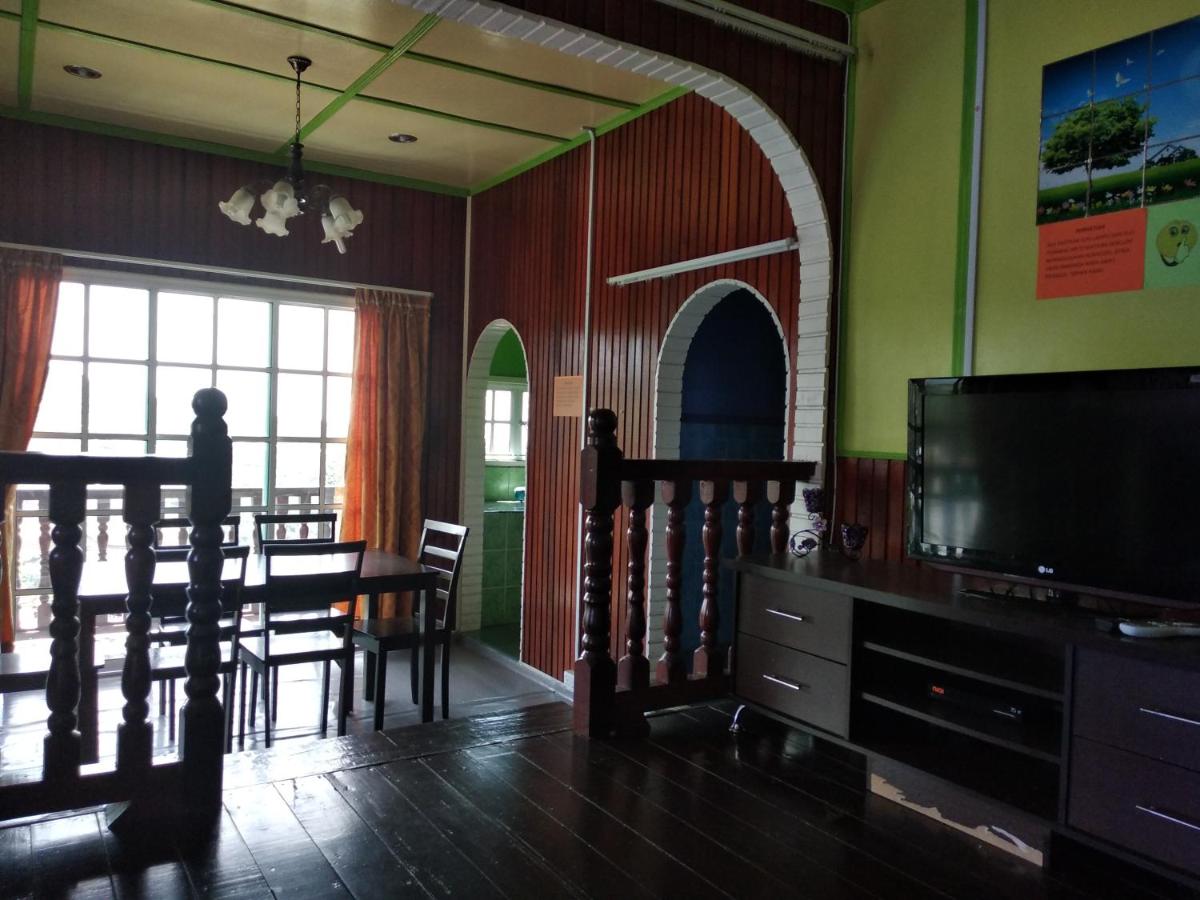 Almeera Homestay 2 - Housity