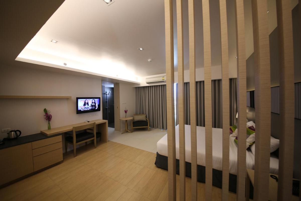 The Sun Xclusive - Housity