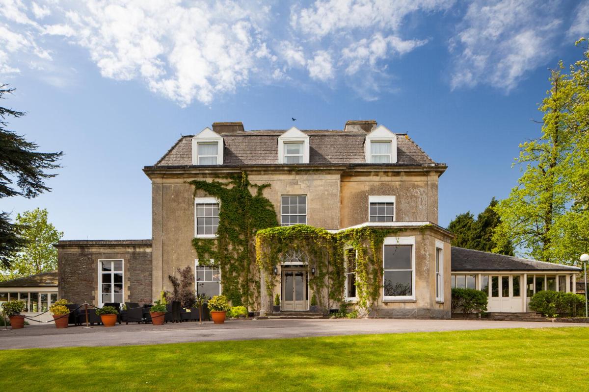 Mercure Bristol North The Grange Hotel - Housity