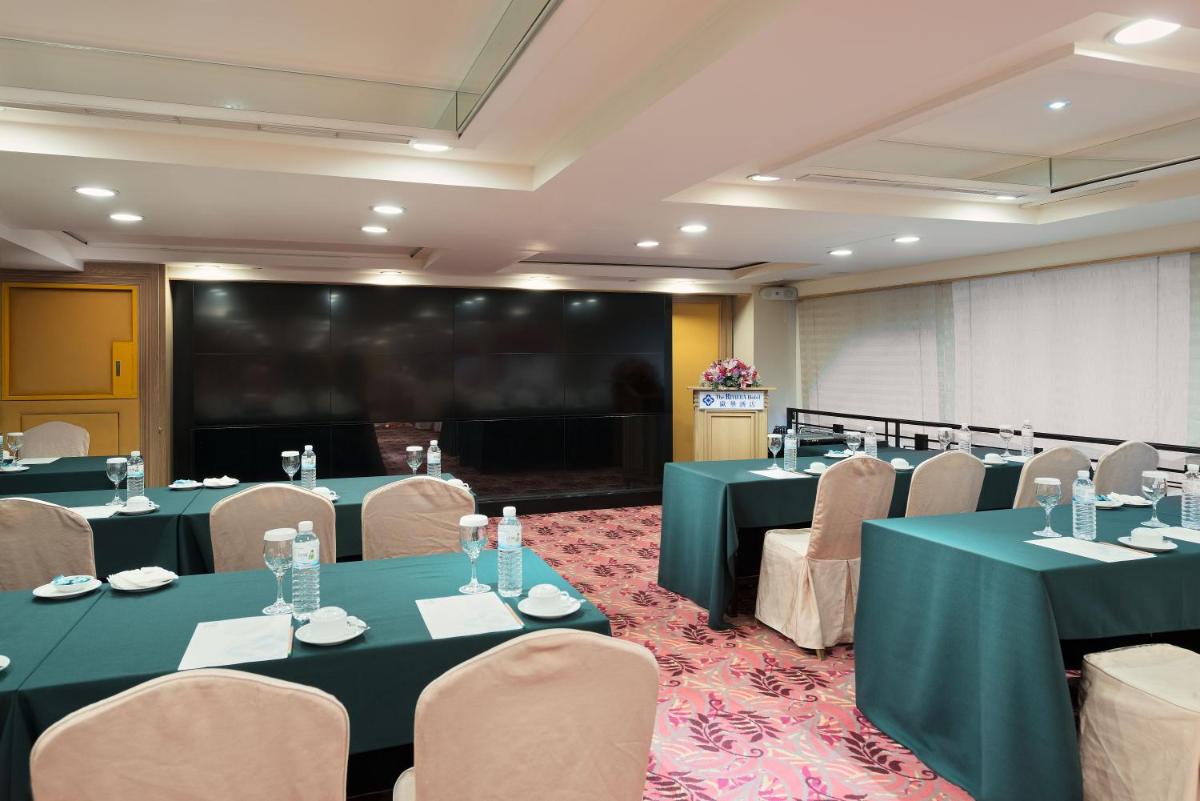The Riviera Hotel Taipei - Housity