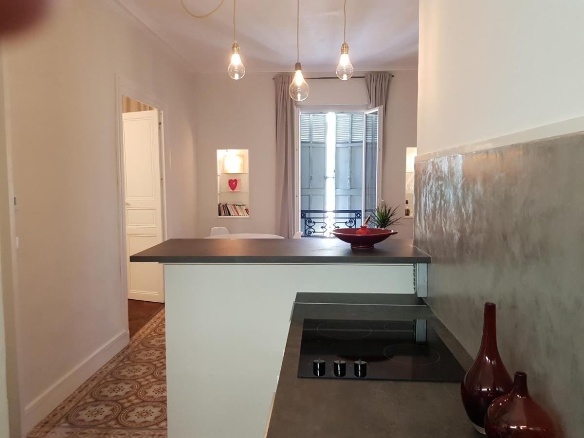 Suitetrails - Vintage Vieux-Port Apartment