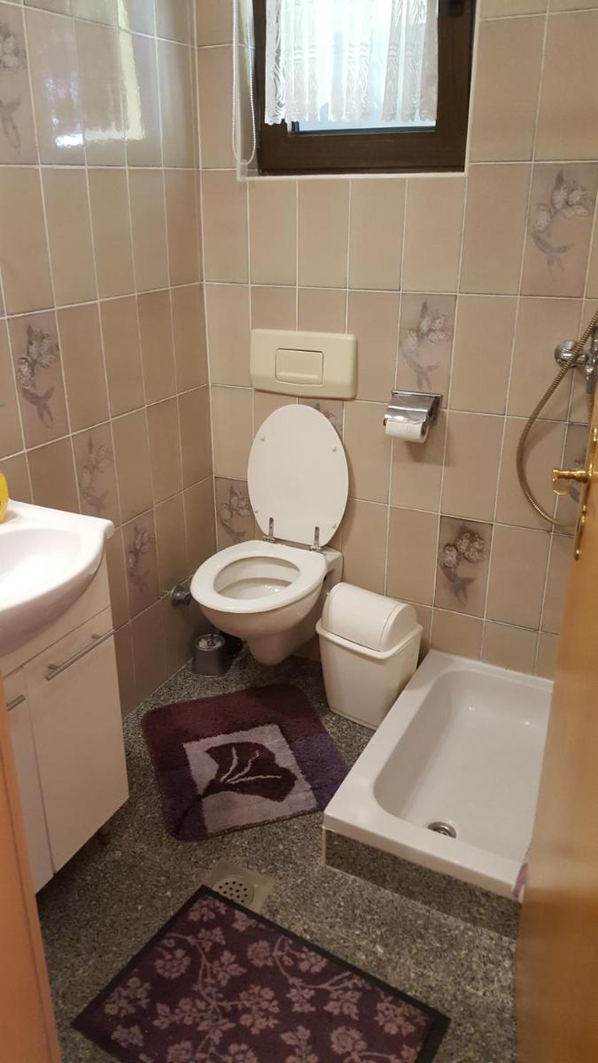 Apartments Ljubic - Housity