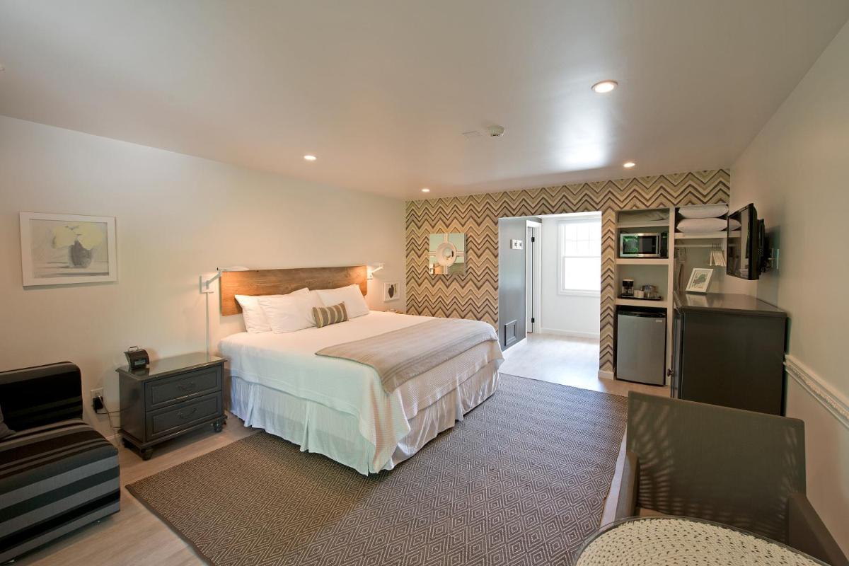 The Lodge on the Cove - Housity