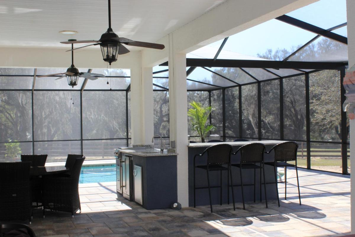Rock Pointe Ranch - Housity