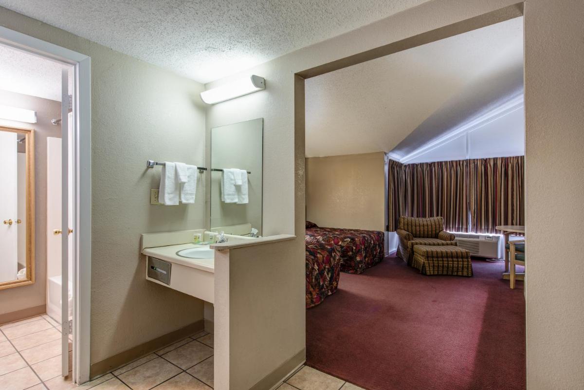 Green Valley Motel - Housity