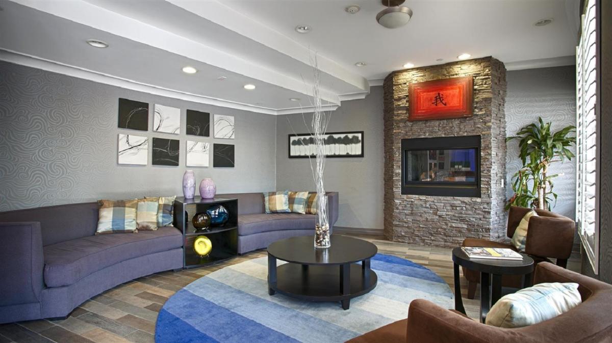 Best Western PLUS Avita Suites - Housity