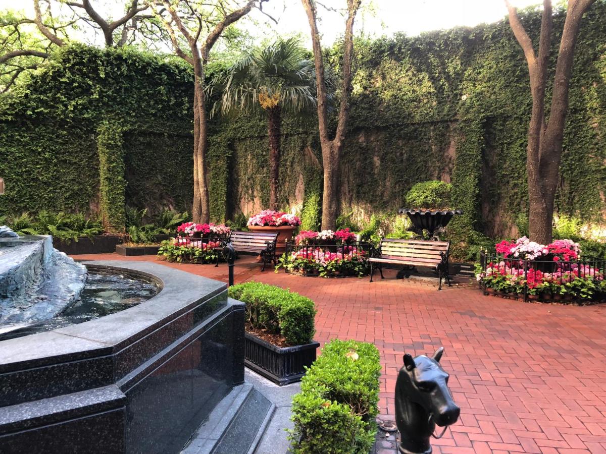 The Windsor Court - Housity