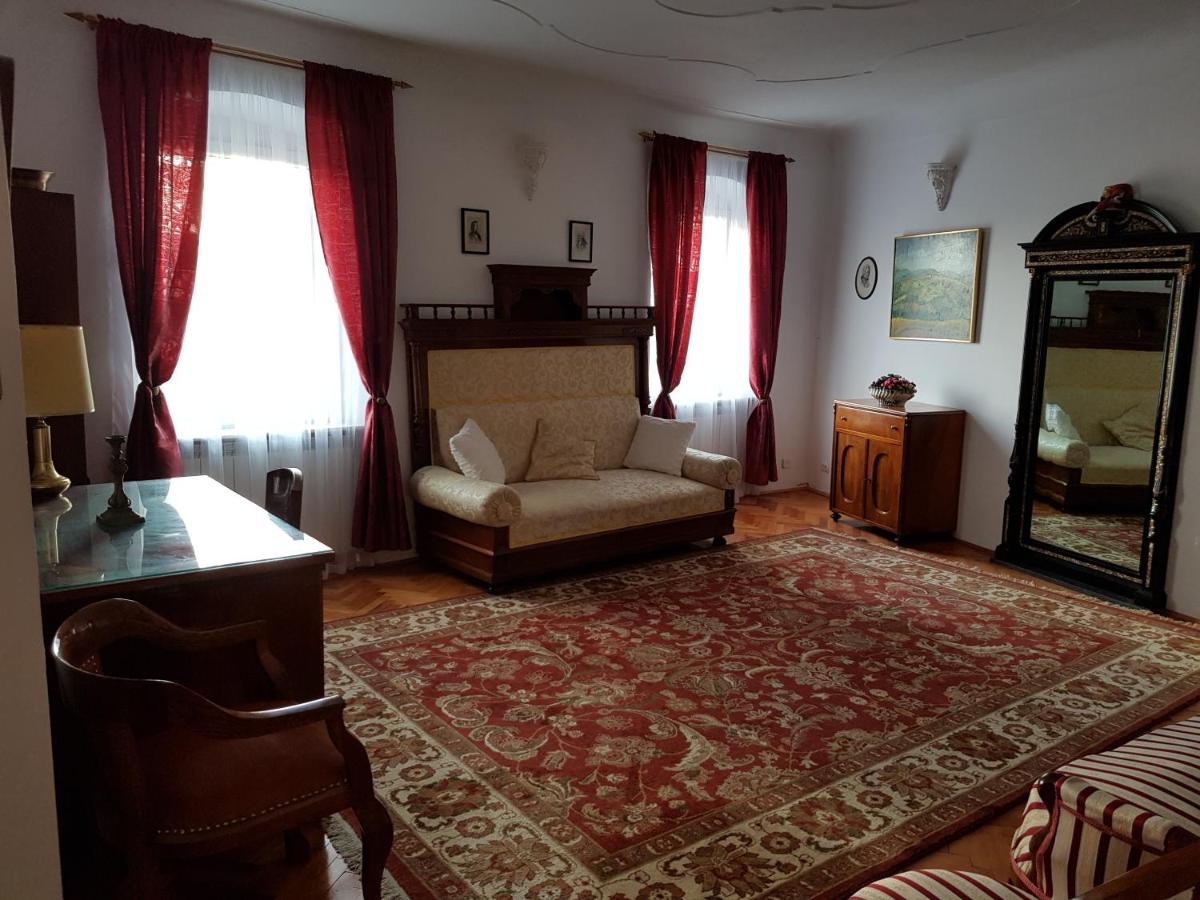 Santino Apartment - Housity