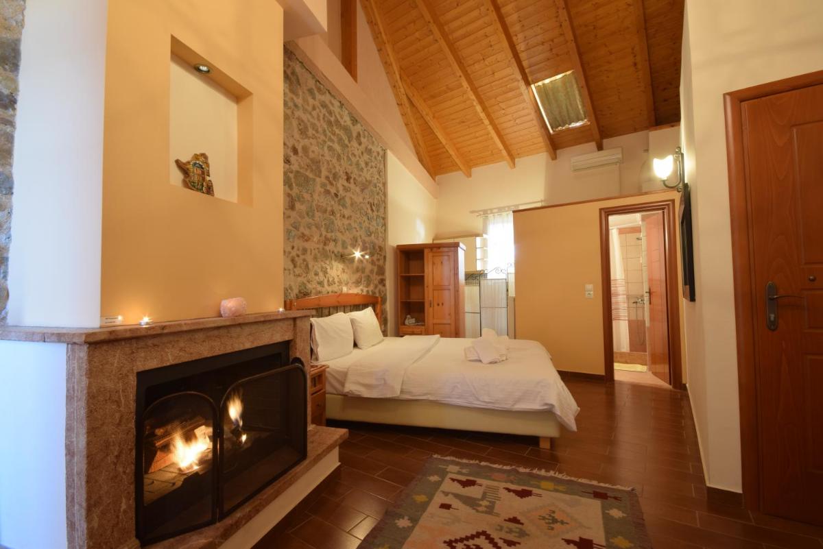 Hotel Parnassos - Housity