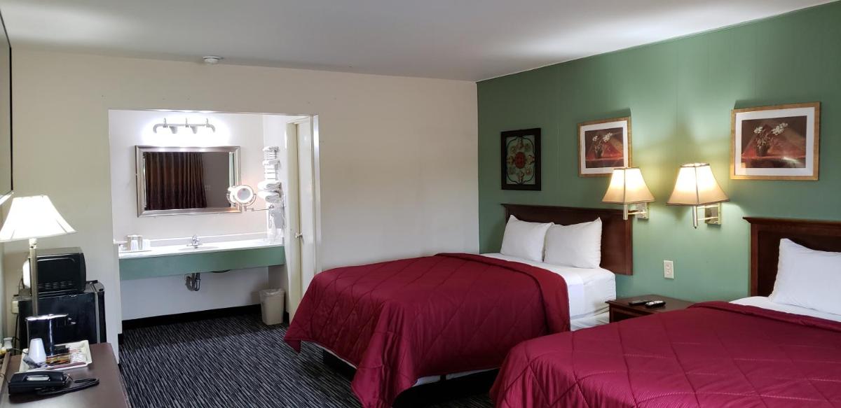 Super 7 Motel - Housity