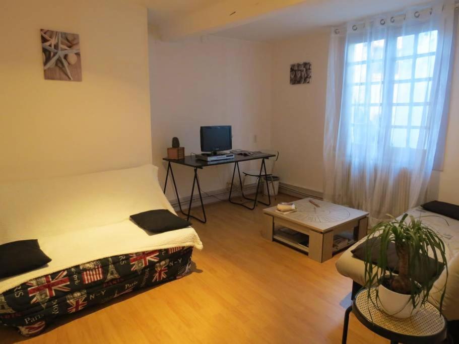 Le Medieval - Housity