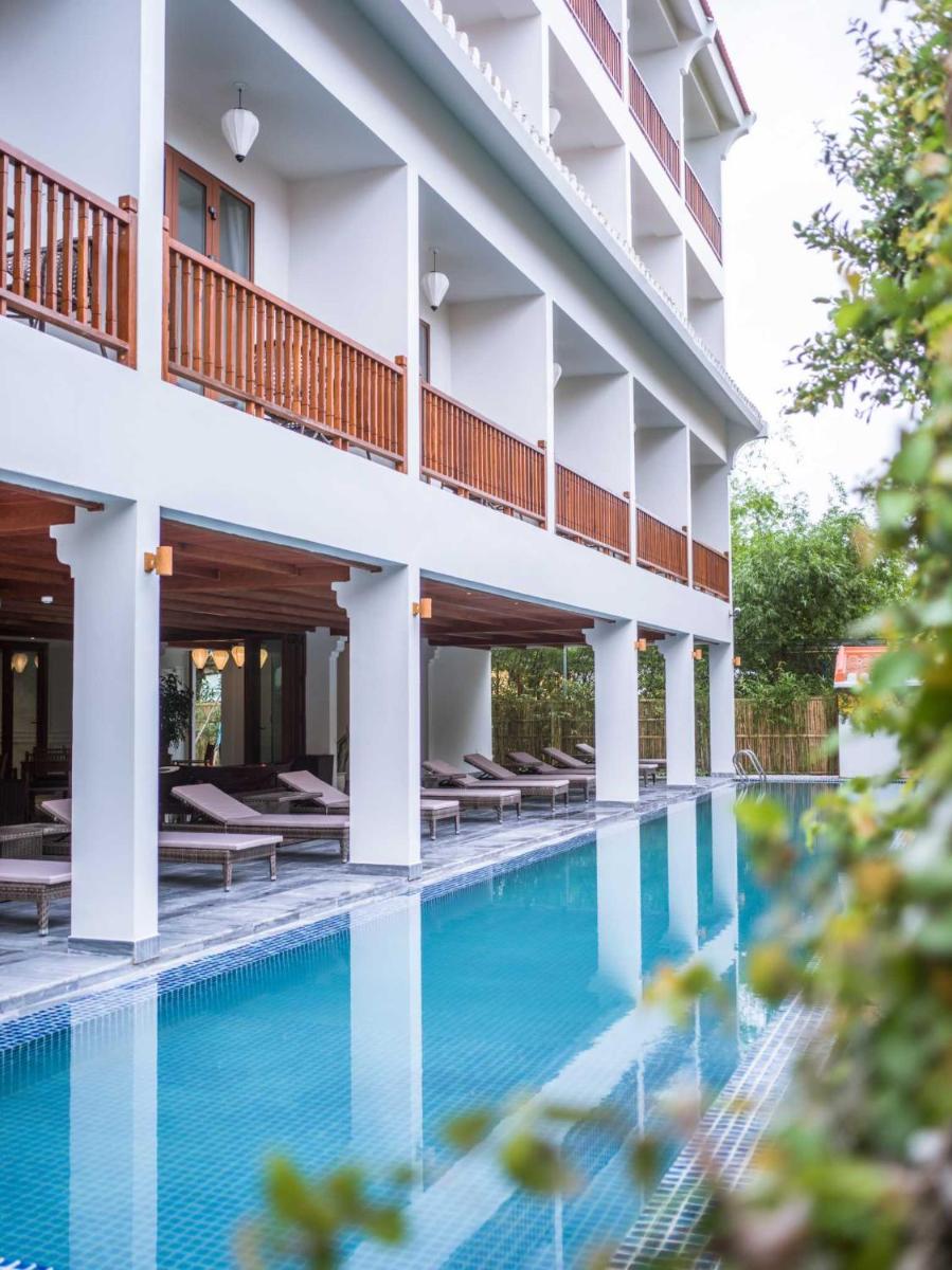 Vinh Hung Old Town Hotel - Housity