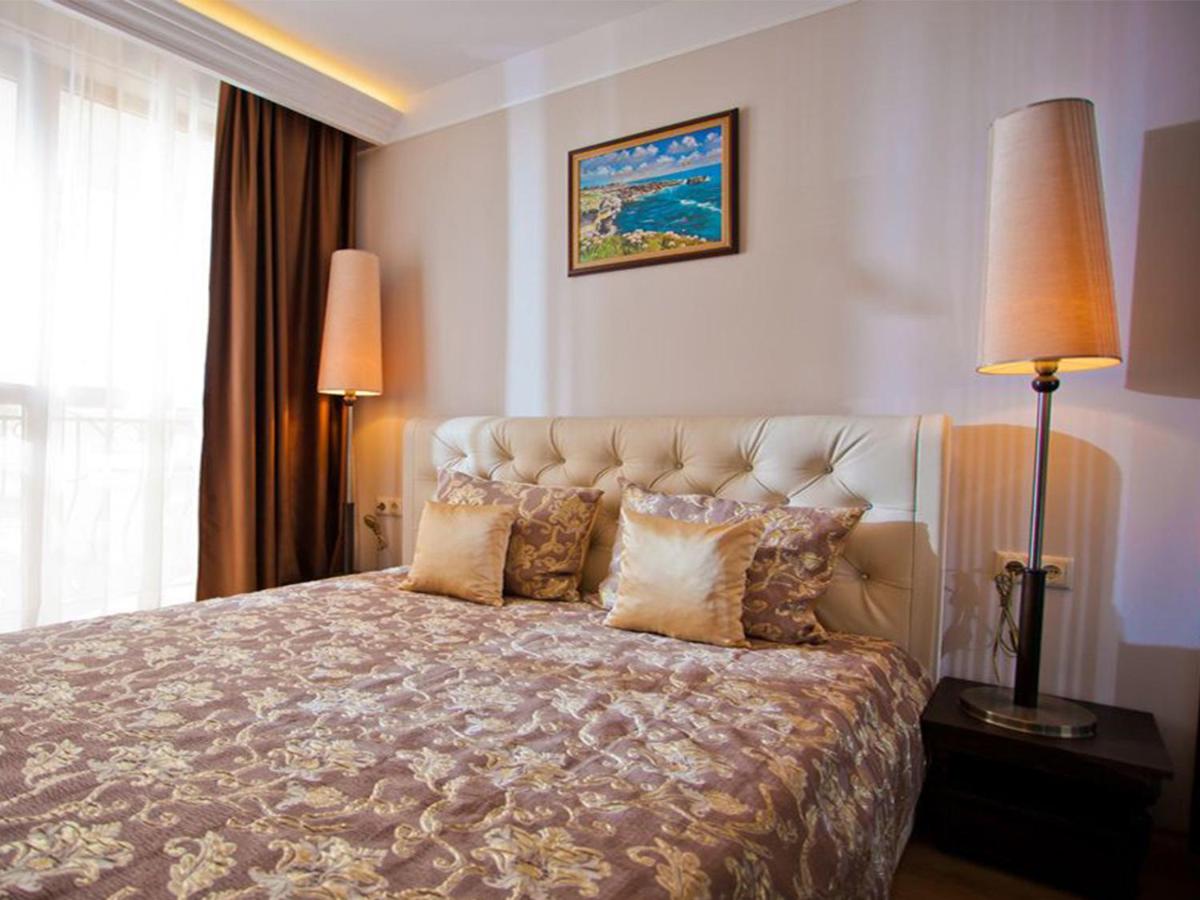 Suitetrails - Harmony Palace Apartments