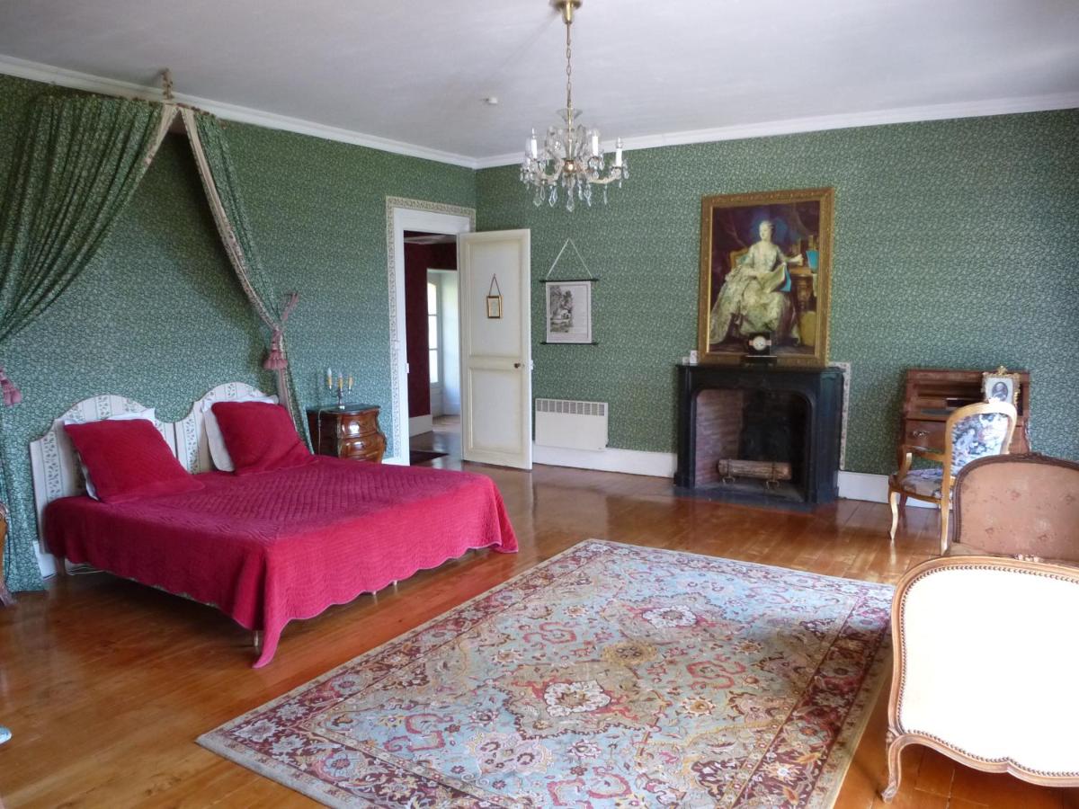 Chateau de la Voute - Housity