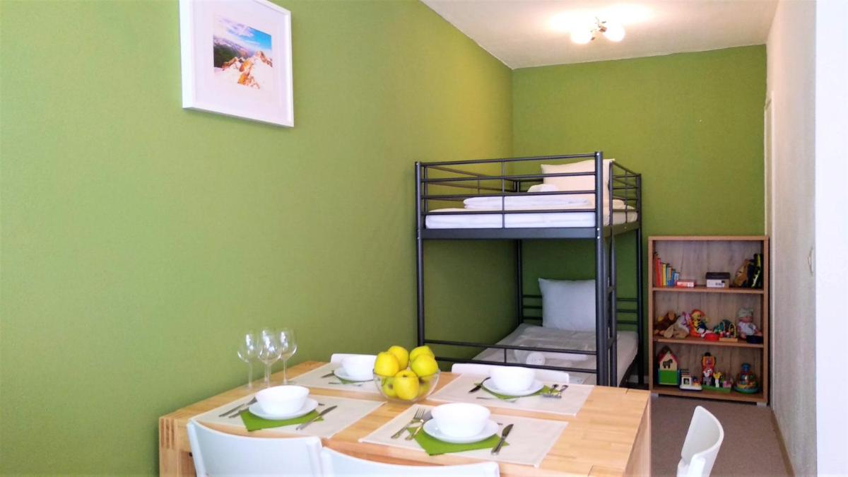 Suitetrails - Green Wall Apartment Kaprun