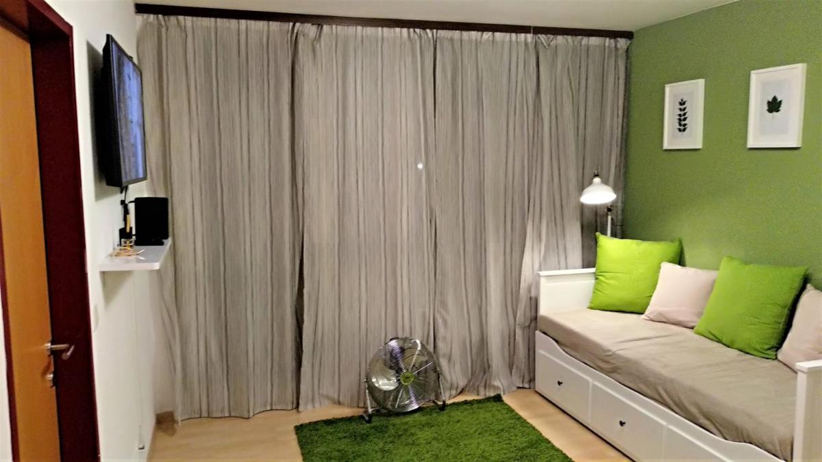 Suitetrails - Green Wall Apartment Kaprun