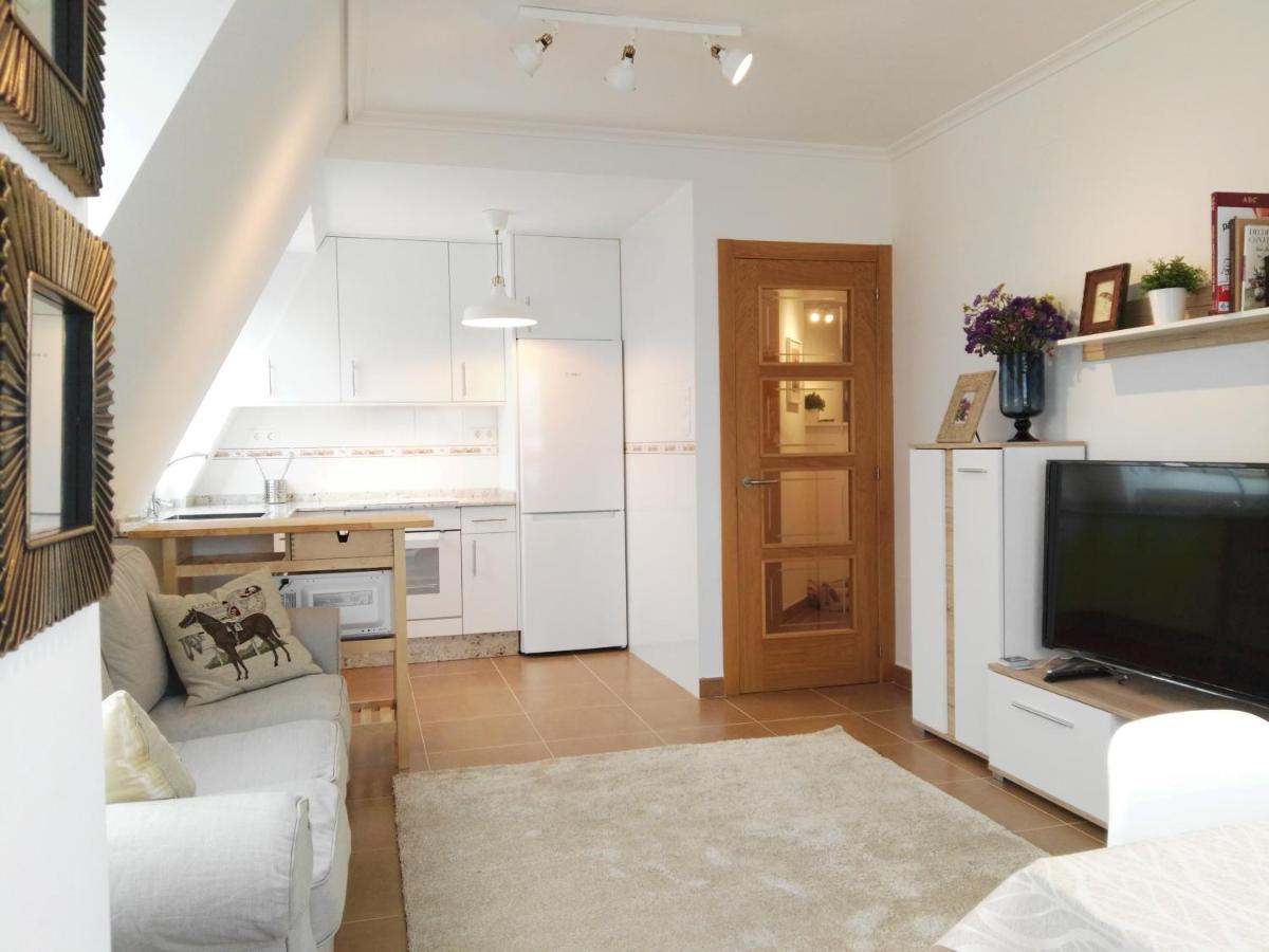 San Ciprian Atico Deluxe by I Love Norte - Housity