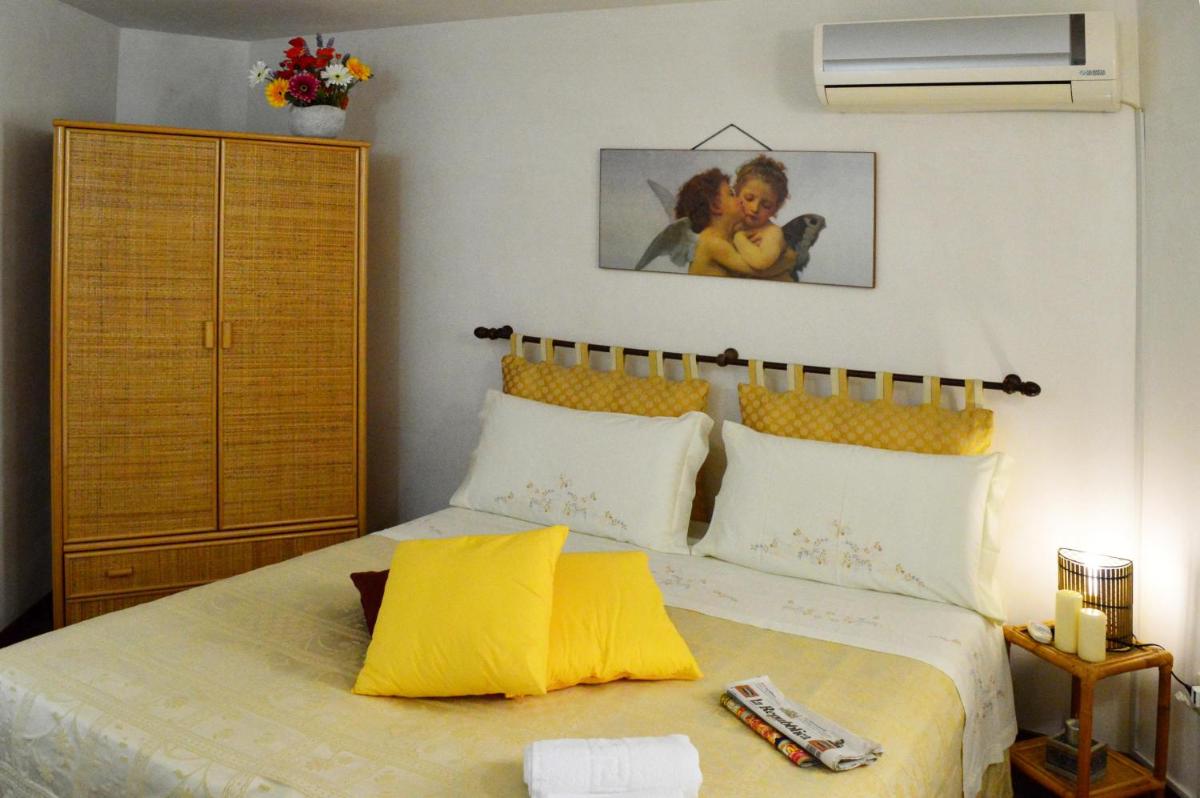 IDEALE PER 4-6 PERSONE - CASAMASSELLA OTRANTO - Housity